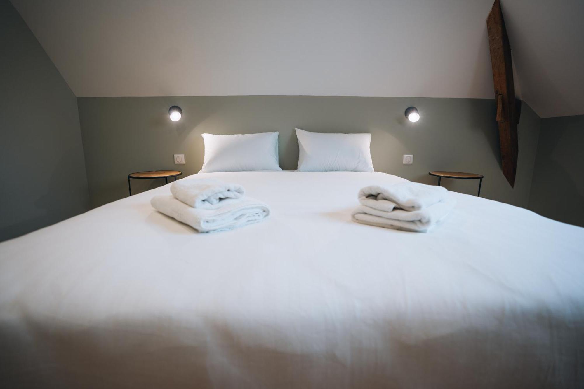 La Marjolaine - Demeure D'Hotes - Service Para-Hoteiier - Premium Chateauroux Exterior photo